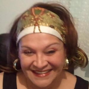 Meet your Posher, Linda